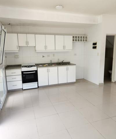 Departamento 3 dormitorios en alquiler en HI 42.5, Pilar