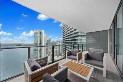 Departamento 2 dormitorios en venta en Miami