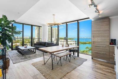 Departamento 1 dormitorios en venta en Miami