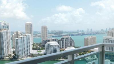 Departamento 2 dormitorios en venta en Miami