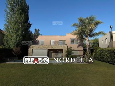 Casa 4 dormitorios en venta en Villanueva, Tigre