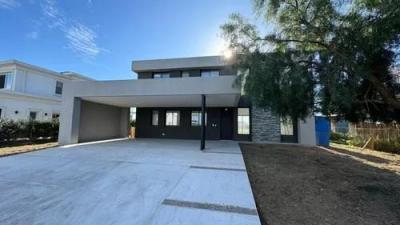 Casa 5 dormitorios en venta en San Matias, Escobar