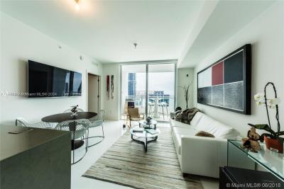 Departamento 1 dormitorios en venta en Miami