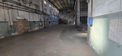 Depósito en venta en Lanus Oeste, Lanus