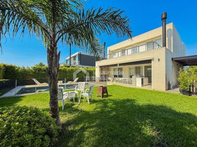 Casa 4 dormitorios en venta en Nordelta, Tigre