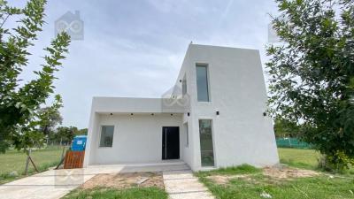 Casa 4 dormitorios en venta en Pilar del Este, Pilar