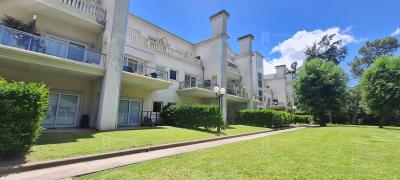 Departamento 1 dormitorios en venta en Aston Village, Pilar