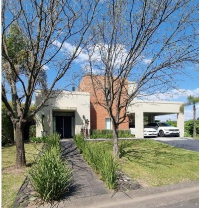 Casa 4 dormitorios en alquiler en Villanueva, Tigre