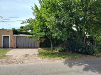 Casa 3 dormitorios en venta en Ringuelet, La Plata