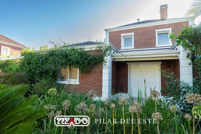 Casa 3 dormitorios en venta en Pilar del Este, Pilar