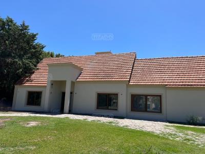 Casa 4 dormitorios en venta en Francisco Álvarez, Moreno