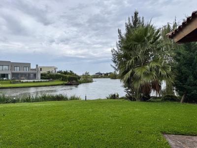 Casa 3 dormitorios en venta en El Canton, Escobar