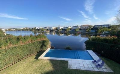 Casa 3 dormitorios en alquiler en Nordelta, Tigre