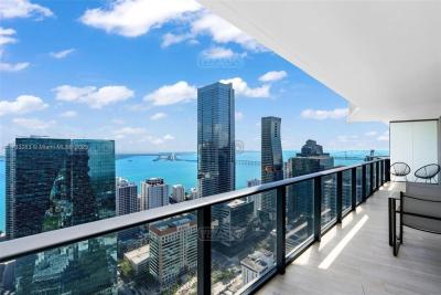 Departamento 2 dormitorios en venta en Miami