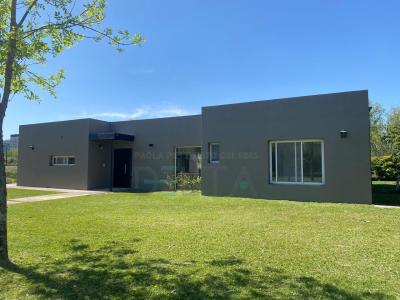 Casa 3 dormitorios en venta en General Pacheco, Tigre