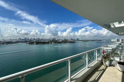 Departamento 1 dormitorios en venta en Miami