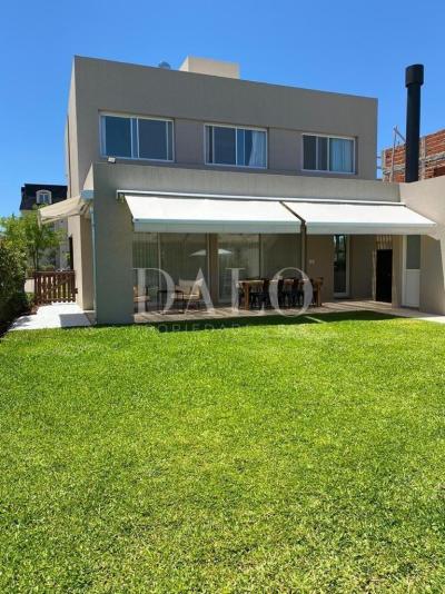 Casa 3 dormitorios en alquiler en Nordelta, Tigre