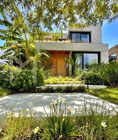 Casa 4 dormitorios en venta en Nordelta, Tigre