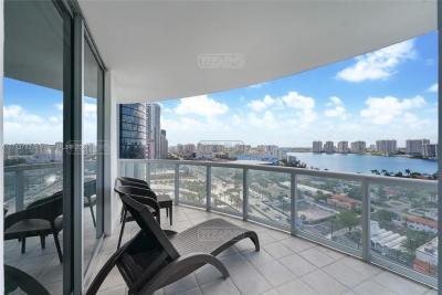 Departamento 2 dormitorios en venta en Miami