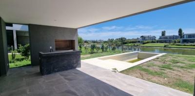 Casa 3 dormitorios en venta en San Matias, Escobar
