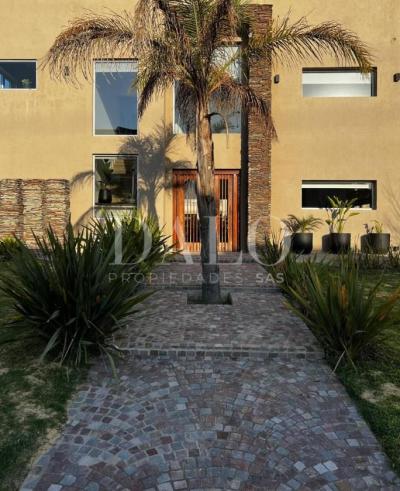 Casa 3 dormitorios en venta en Nordelta, Tigre
