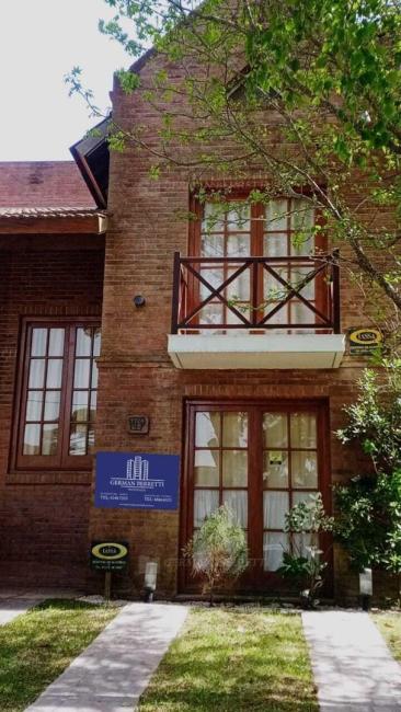 Casa 2 dormitorios en alquiler temporario en Pinamar