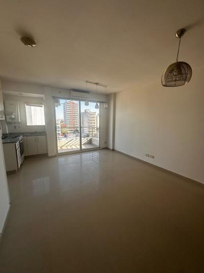Departamento 1 dormitorios en alquiler en Caseros, Tres de Febrero