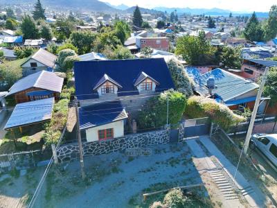 Casa 3 dormitorios en venta en Centro de Bariloche, Bariloche