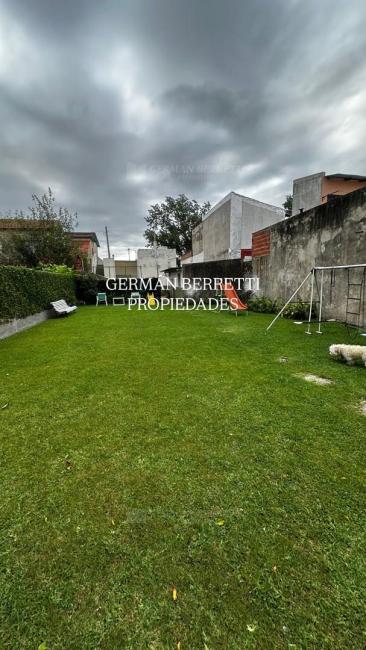 Casa 2 dormitorios en venta en Lanus Este, Lanus