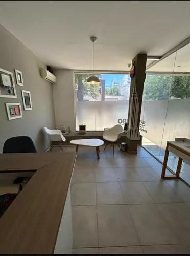 Local en venta en La Plata