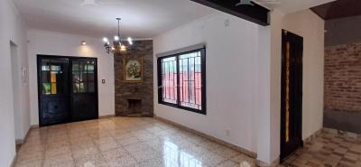 Casa 2 dormitorios en venta en Jose C Paz