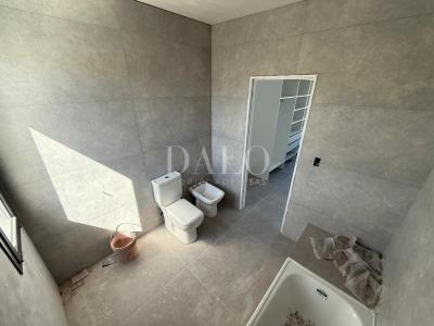 Casa 4 dormitorios en venta en Villanueva, Tigre