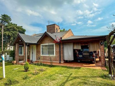 Casa 2 dormitorios en venta en Barrio Parque Sakura, Exaltacion de la Cruz