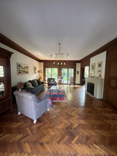 Casa 4 dormitorios en venta en Santa Rita, San Isidro