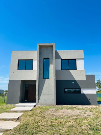 Casa 3 dormitorios en venta en Pilar del Este, Pilar