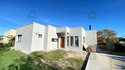 Casa 3 dormitorios en venta en Pilar del Este, Pilar