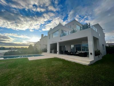 Casa 5 dormitorios en venta en Nordelta, Tigre