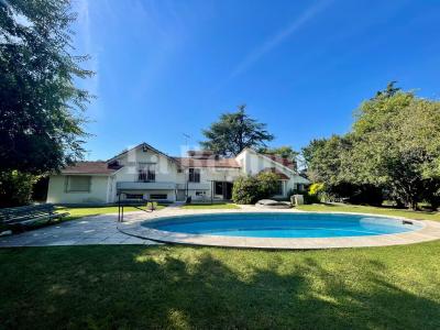 Casa 4 dormitorios en venta en Mapuche Country Club, Pilar