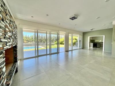 Casa 3 dormitorios en alquiler en Nordelta, Tigre