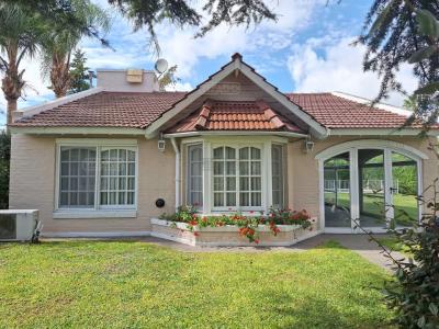 Casa 3 dormitorios en venta en Francisco Álvarez, Moreno