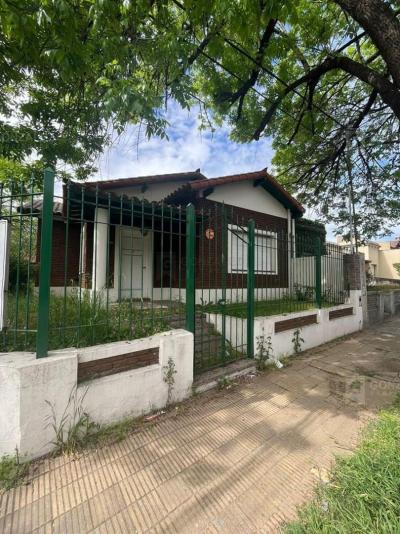 Casa 3 dormitorios en venta en Lujan