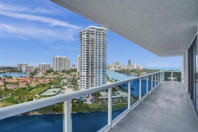 Departamento 2 dormitorios en venta en Aventura, Miami