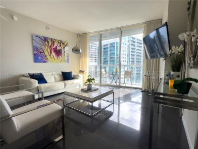 Departamento 1 dormitorios en venta en Miami