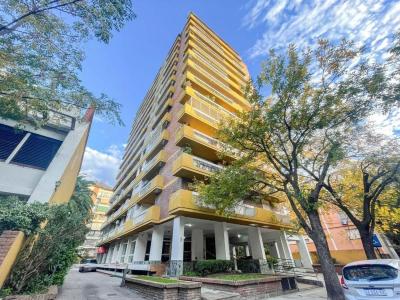 Departamento 3 dormitorios en venta en San Isidro, San Isidro