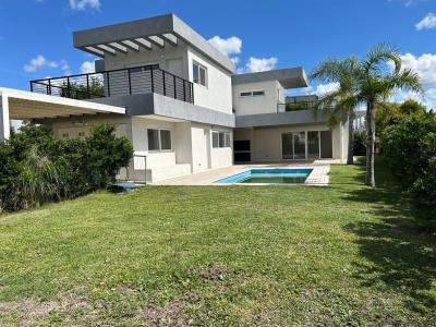 Casa 3 dormitorios en venta en Puertos, Escobar