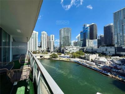 Departamento 2 dormitorios en venta en Miami