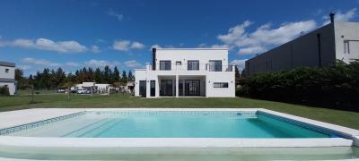 Casa 4 dormitorios en venta en San Matias, Escobar