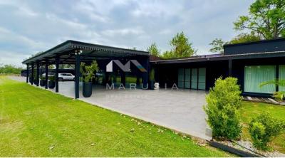 Casa en alquiler en Pilar