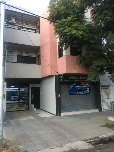 Departamento 2 dormitorios en venta en Lanus Este, Lanus