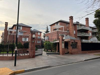 Departamento 2 dormitorios en venta en Jardines de San Isidro, San Isidro